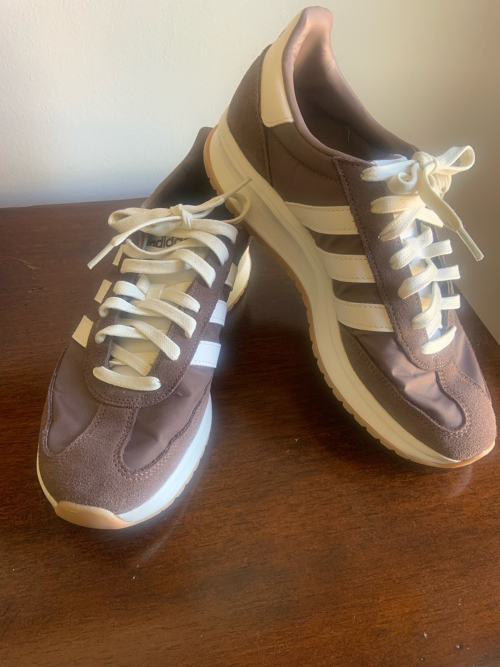 adidas Brown and Cream Classic  Cloudform comfort Sneakers